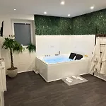 Wood Wellness Mit Whirlpool & Sauna Nahe Goettingen *