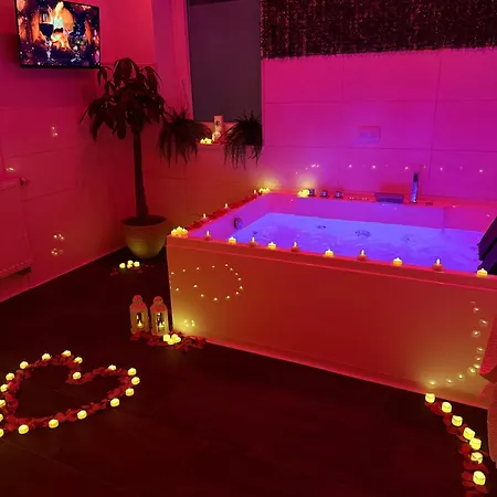 Wood Wellness Mit Whirlpool & Sauna Nahe Goettingen Rosdorf (Lower-Saxony)