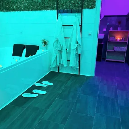 Wood Wellness Mit Whirlpool & Sauna Nahe Goettingen Rosdorf (Lower-Saxony)