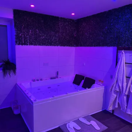 Wood Wellness Mit Whirlpool & Sauna Nahe Goettingen Appartement Rosdorf (Lower-Saxony)