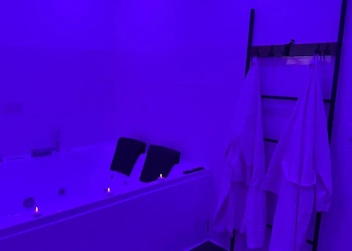 Wood Wellness Mit Whirlpool & Sauna Nahe Goettingen Apartamento *