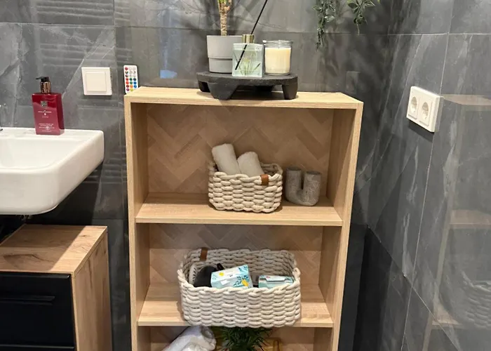 Apartamento Wood Wellness Mit Whirlpool & Sauna Nahe Goettingen *
